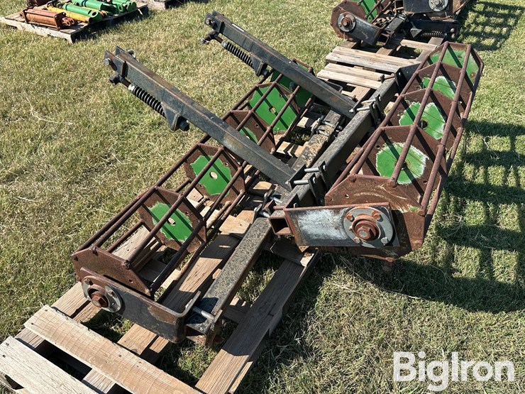 john-deere-rolling-baskets-image-9