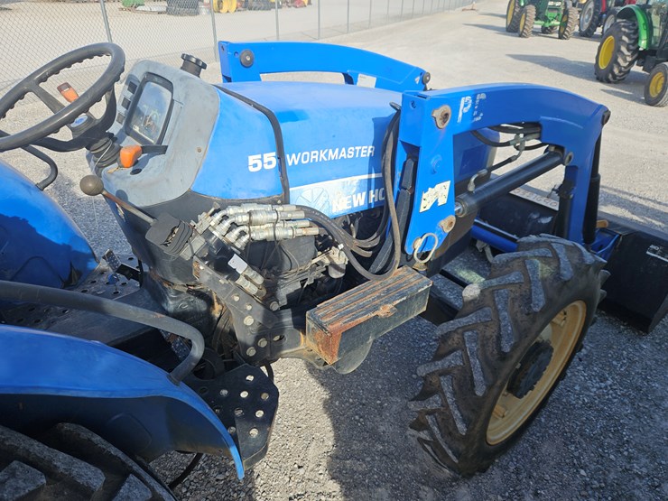 2011-new-holland-workmaster-55-image-17