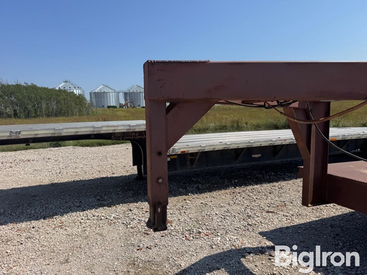 1983-homebuilt-tri/a-flatbed-gooseneck-trailer-image-10