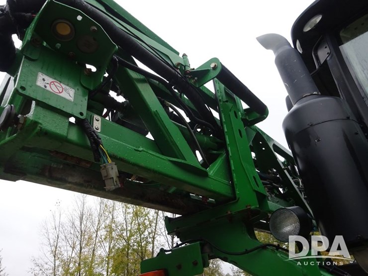 2015-john-deere-r4038-image-82