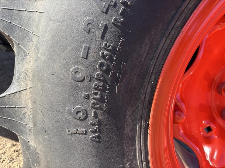 2018-kubota-m5-111d-image-21