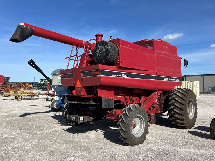 case-ih-1680-image-7