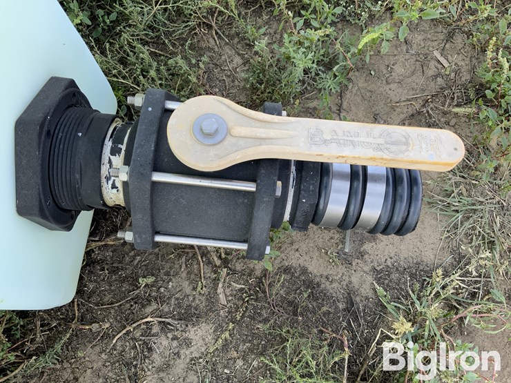 2550-gallon-poly-tank-image-14