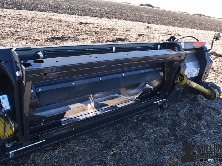 2022-drago-gt-6r30-corn-head-image-18