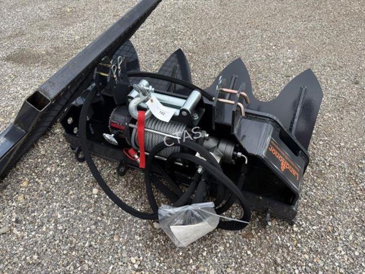 #102-•-15,000-lb-hydraulic-winch---model:-fw-13-15000g-image-3