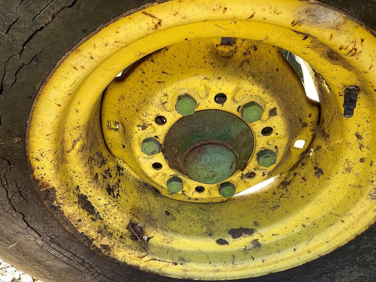 john-deere-2500-image-26