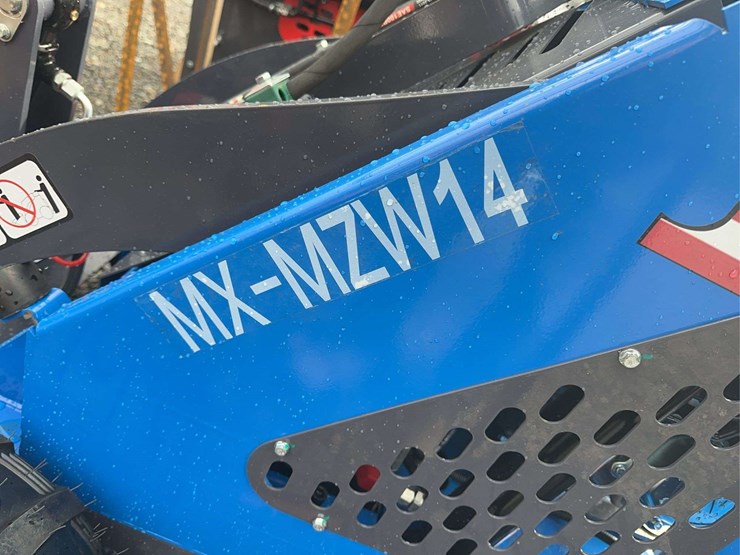 2025-agt-mx-mzw14-mini-skid-steer-loader-image-7