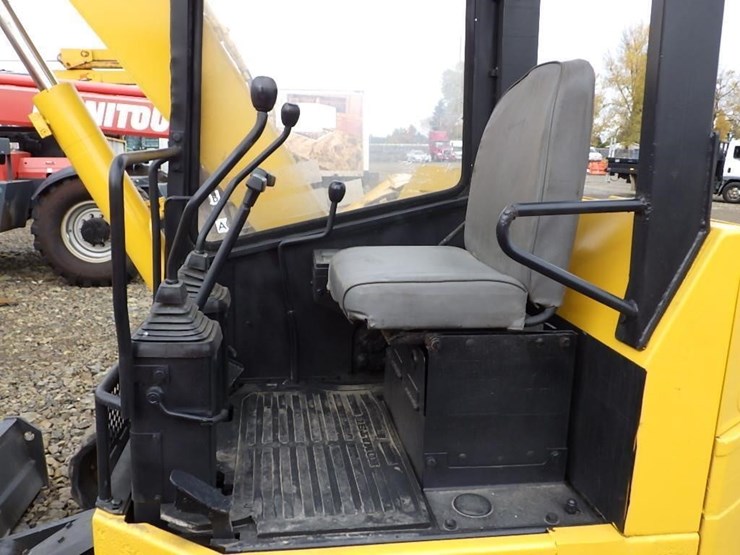 komatsu-pc50uu-1-image-16