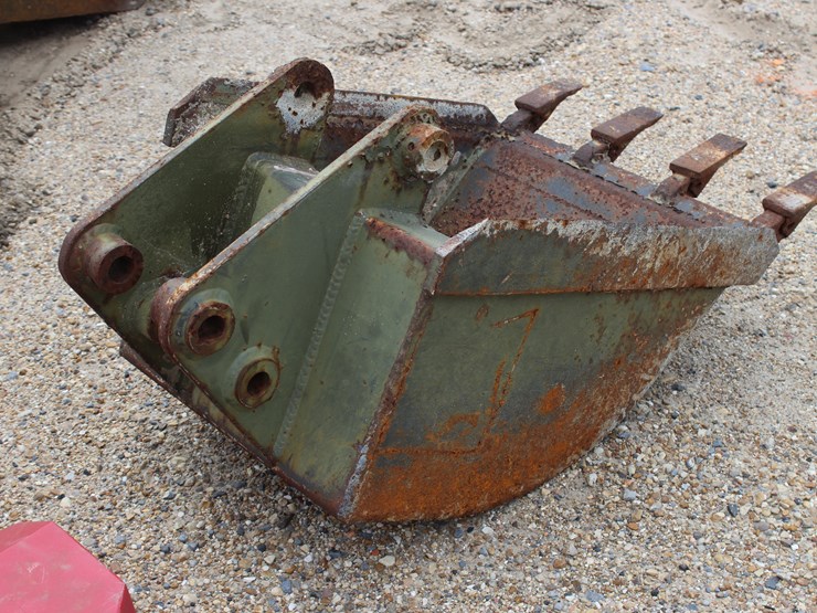 #2776-•-digging-bucket-image-3