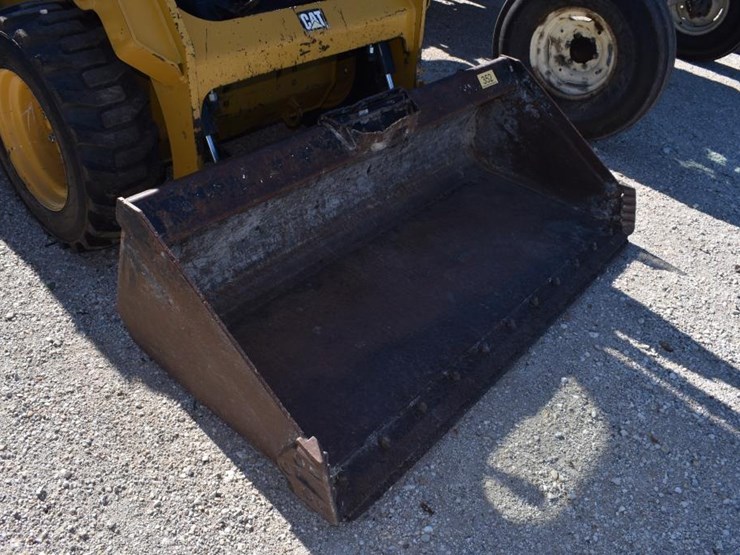 caterpillar-226d-image-3