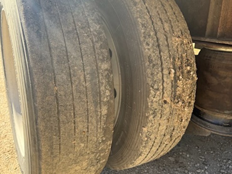 2008-fontaine-step-deck-image-32