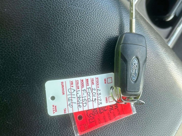 2015-ford-f150-image-25