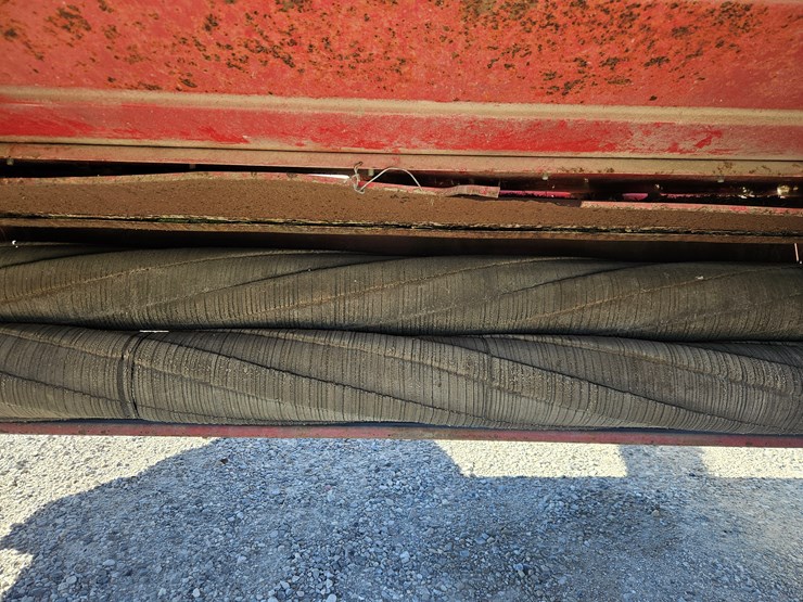 2005-new-idea-5209-image-6