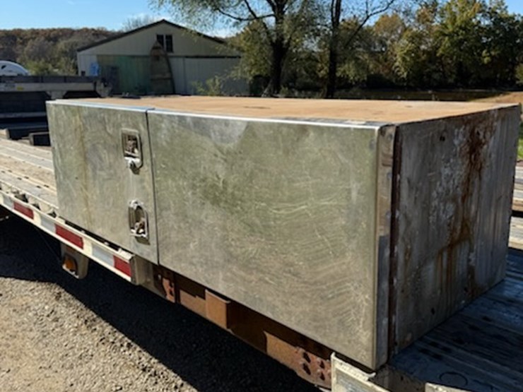 2008-fontaine-step-deck-image-19