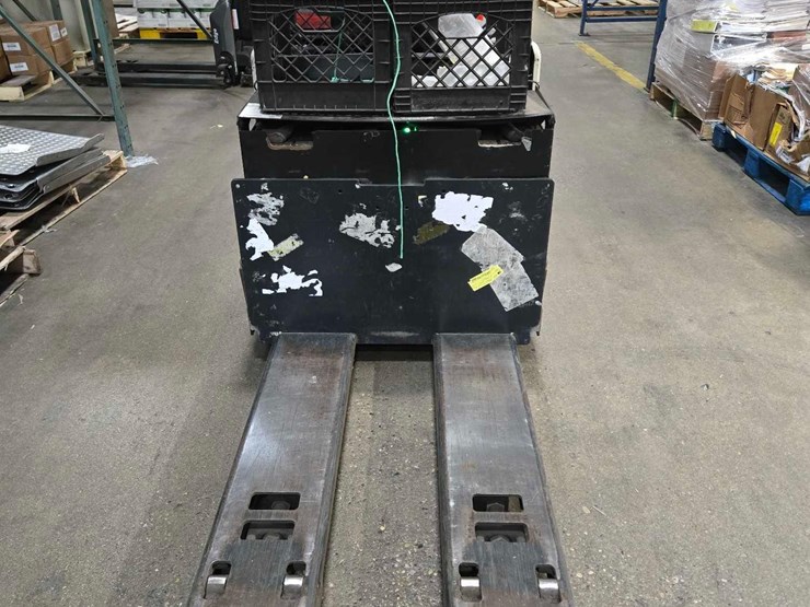 2017-crown-pe4500-60-image-5