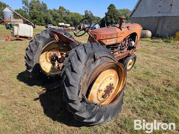 massey-ferguson-44-image-5