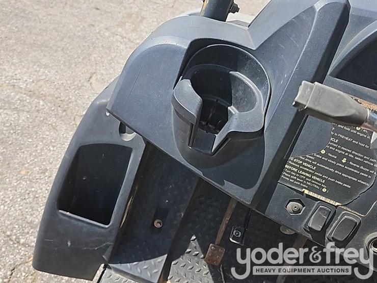 2018-club-car-carryall-1700-image-19