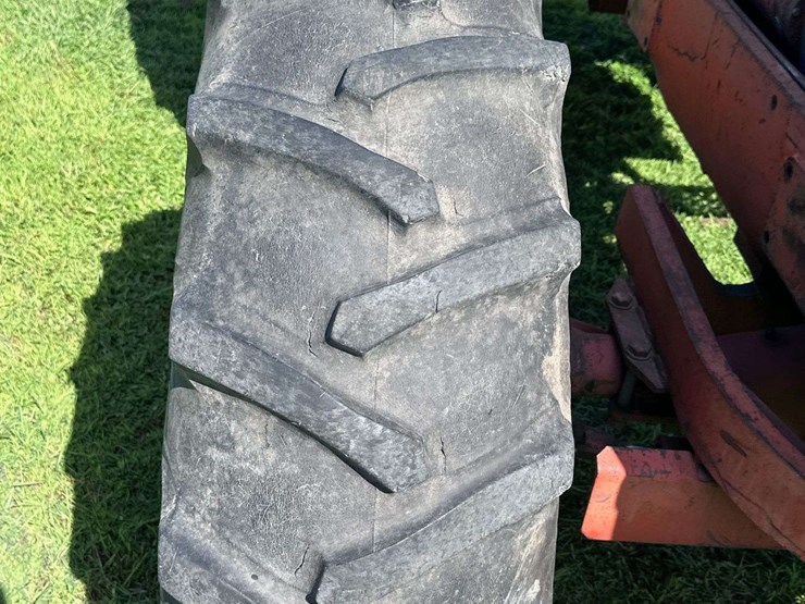 cockshutt-2050-diesel-mfwa-image-11