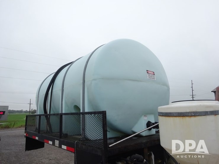 2015-tarasport-liquid-sprayer-trailer-(pz14052,-unit-109067)-image-50