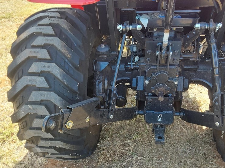 2023-mahindra-1635-hst-image-3