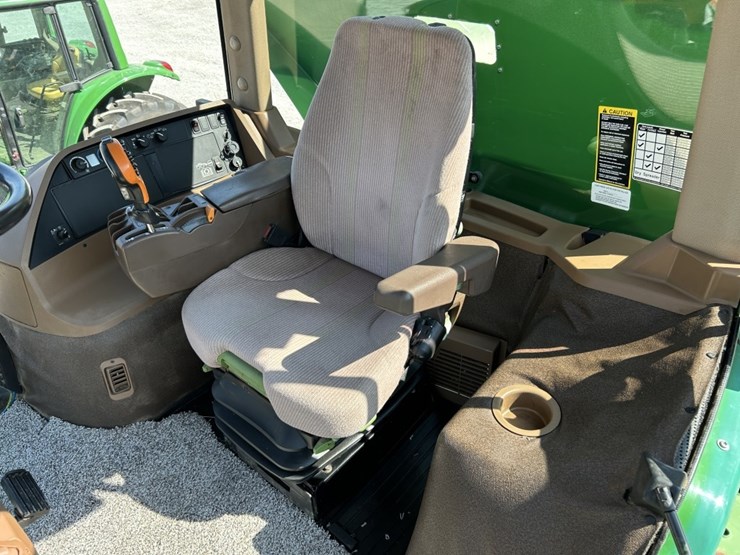 2012-john-deere-4940-image-30