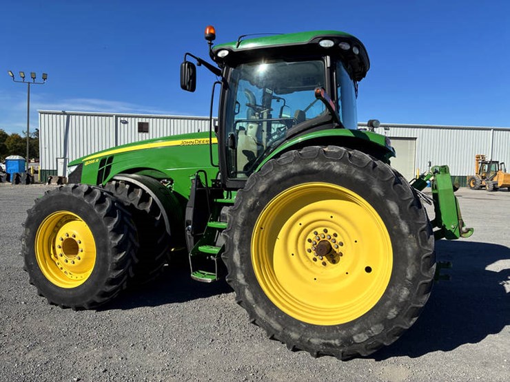 2015-john-deere-8295r-image-7