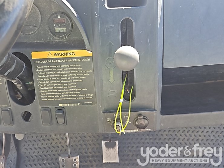 2018-club-car-carryall-1500-image-20