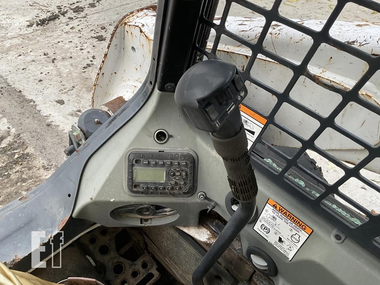 2016-bobcat-s650-image-14