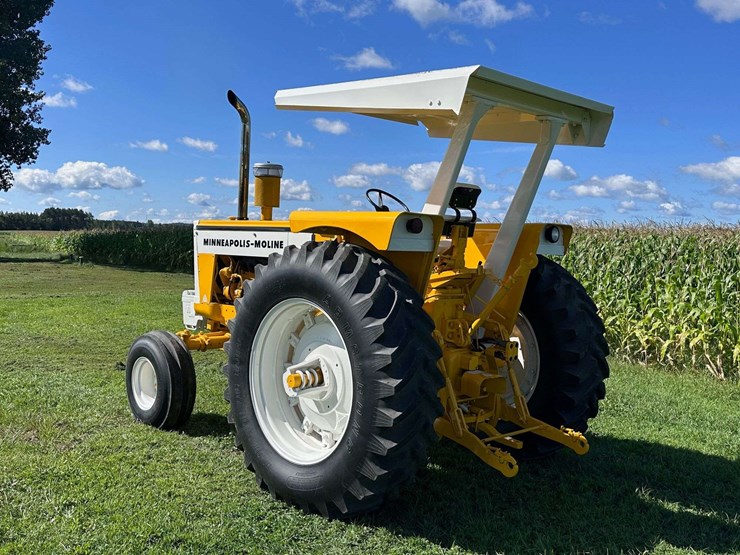 minneapolis-moline-g940-image-25
