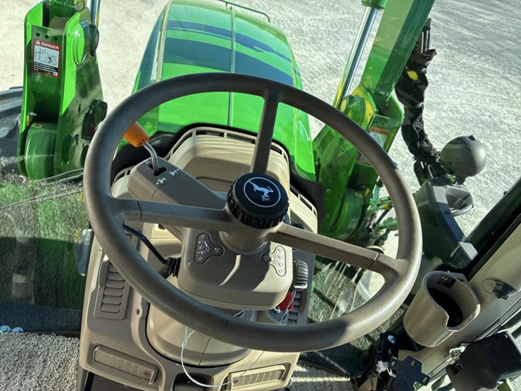 2023-john-deere-6175m-image-77