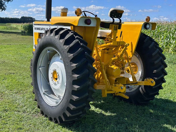 minneapolis-moline-g-image-21