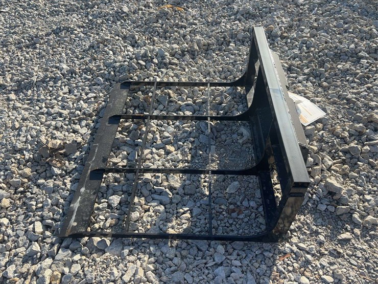 mini-skid-steer-land-leveler-image-5