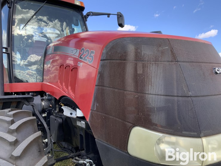 2010-case-ih-magnum-225-cvt-image-19