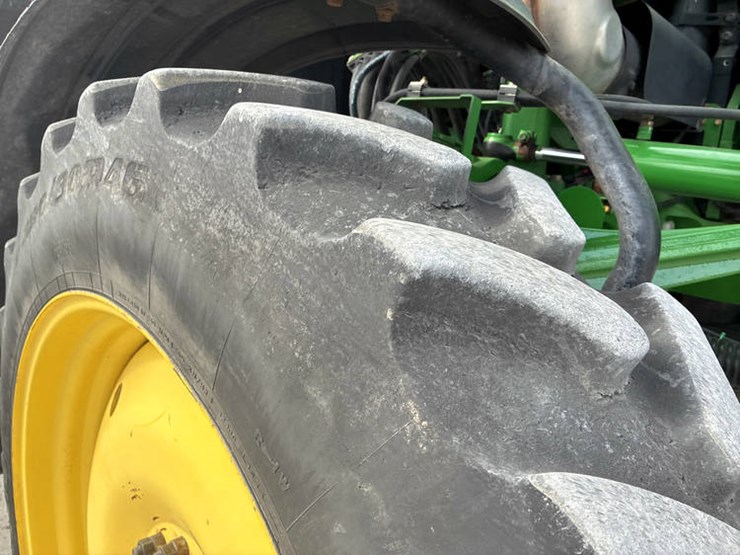 2014-john-deere-r4038-image-61