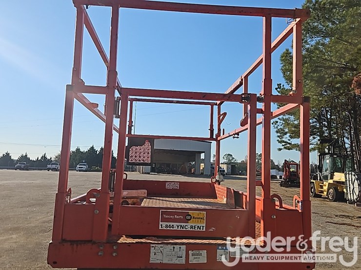 2017-skyjack-sjiii4740-image-17