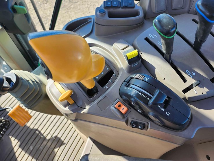 2023-john-deere-6145m-image-55