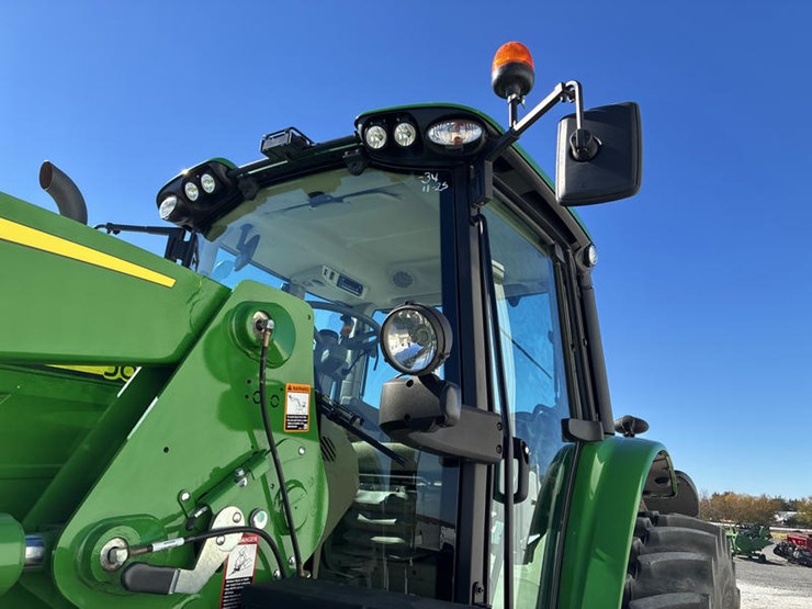 2023-john-deere-6175m-image-41