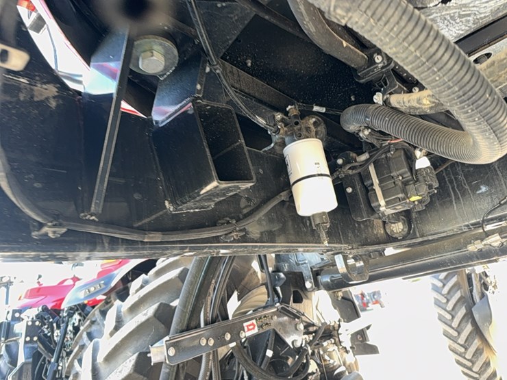2023-case-ih-4350-patriot--sprayer-image-34