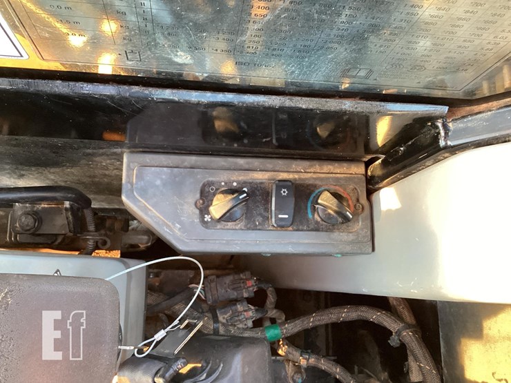 2017-caterpillar-307e2-image-17