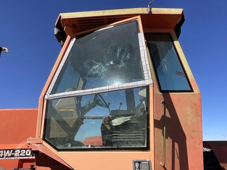 allis-chalmers-4w220-image-27