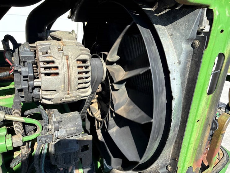 2007-john-deere-6215-image-47