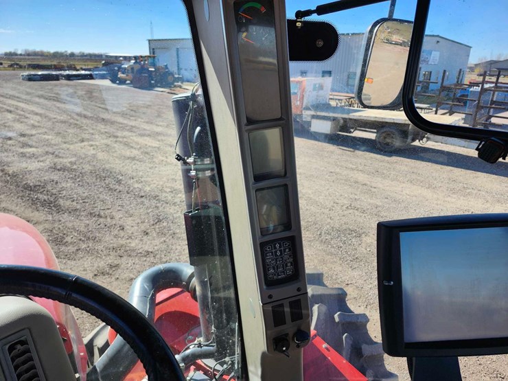 2012-case-ih-400-image-44