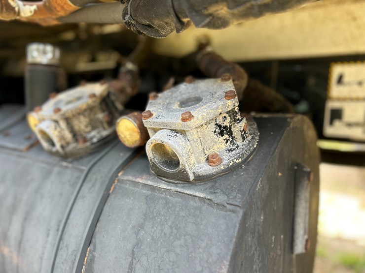 #9394-•-2007-mack-mr-mr600s-t/a-daycab-garbage-truck-vin:-1m2k189c07m036142-image-28