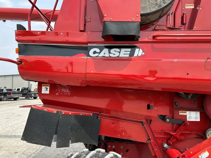 2006-case-ih-2388-image-28