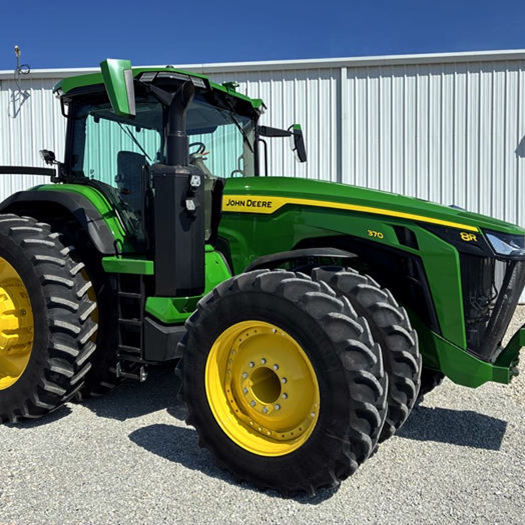 2023 JOHN DEERE 8R 370