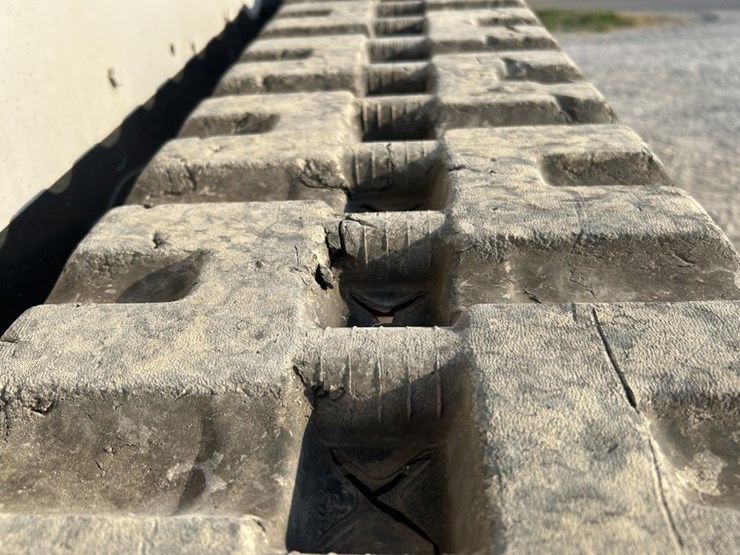 bobcat-t595-image-24