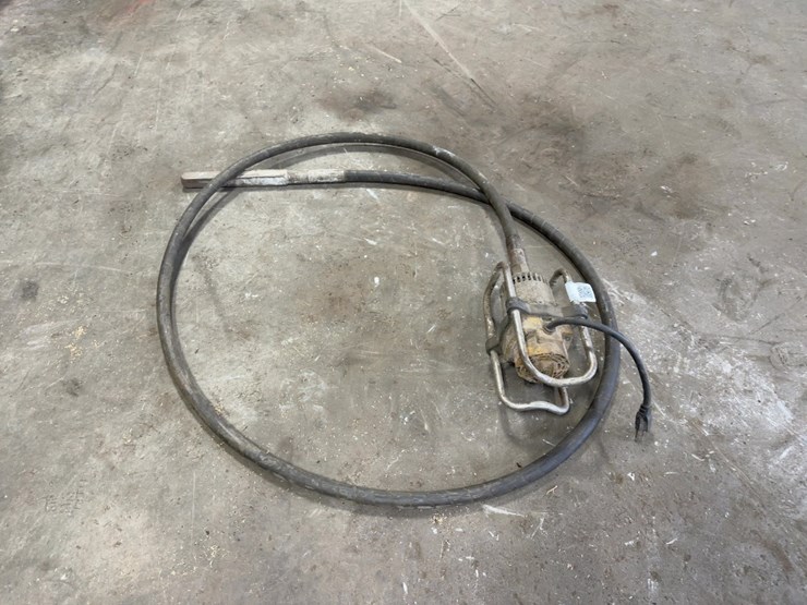 electric-concrete-vibrator-image-2