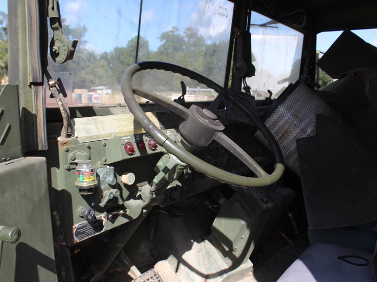 #1820-•-military-truck-|-parts-or-repair-|-no-title-image-13