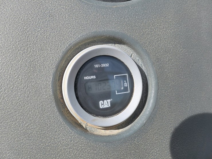 2001-caterpillar-420d-image-30