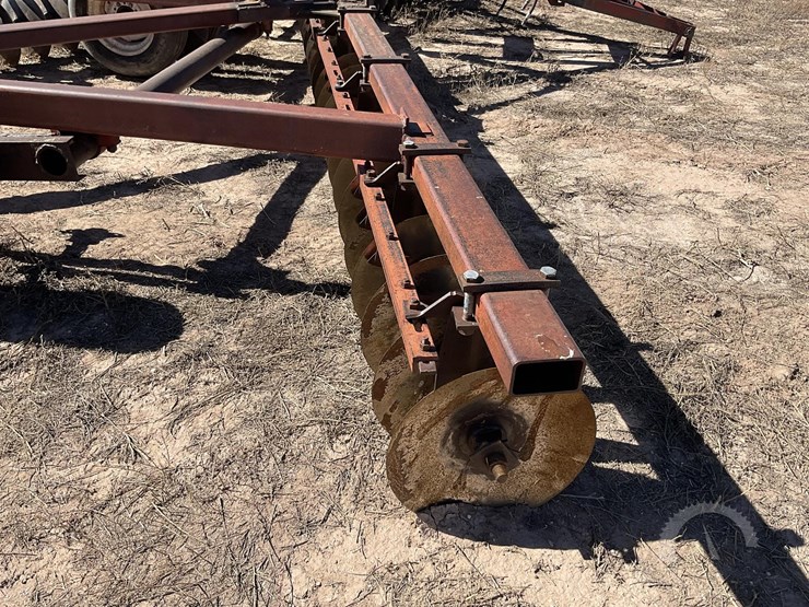 international-490-image-11